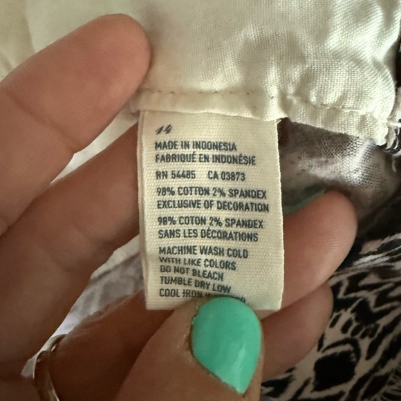 American Eagle shorts • NWT • Women’s size 14 - Picture 8 of 8